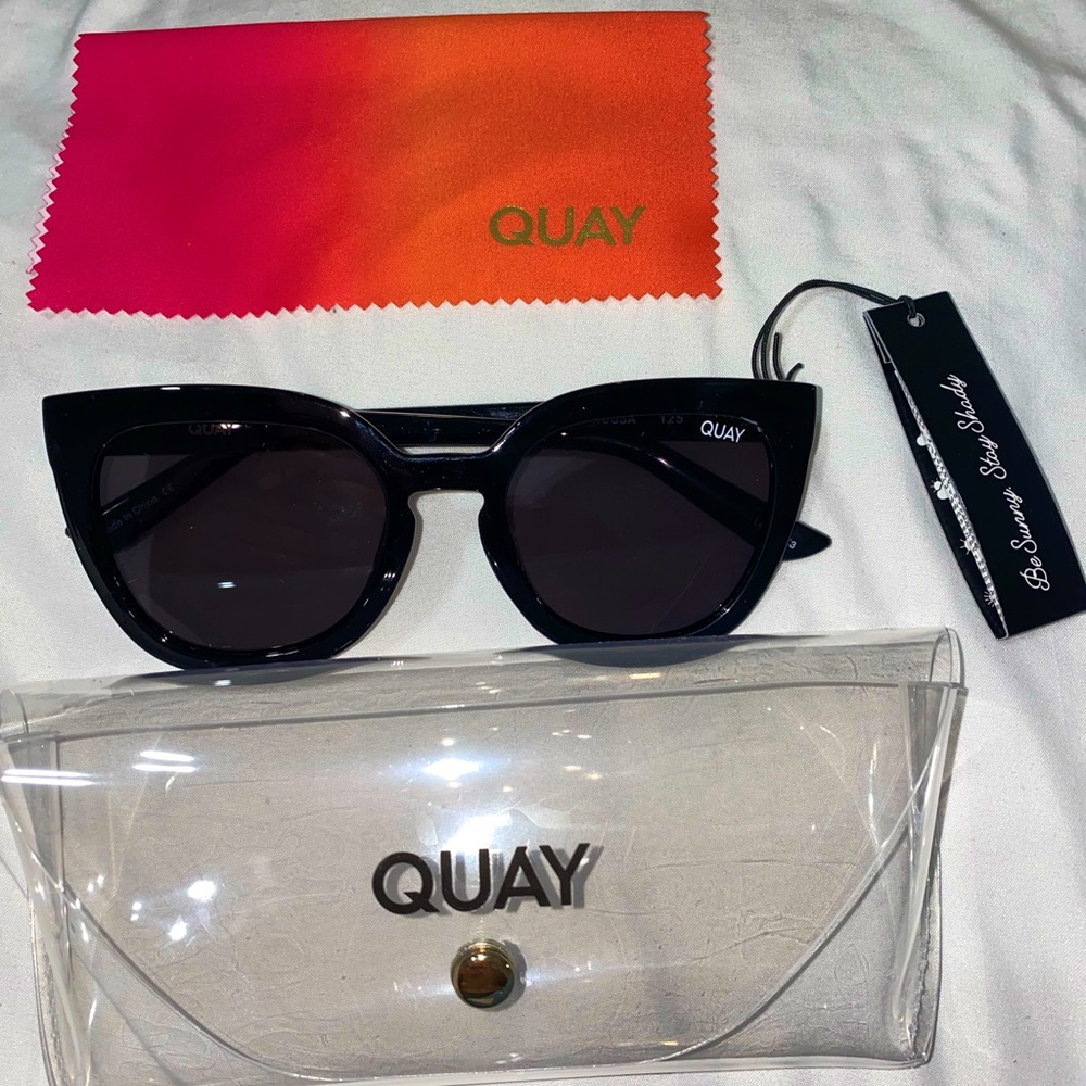 Quay noosa black sunglasses new